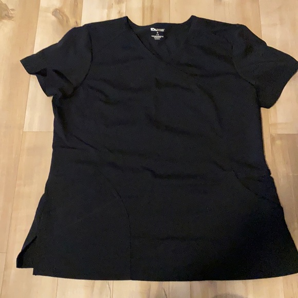 SCRUBSTAR top - Picture 1 of 1